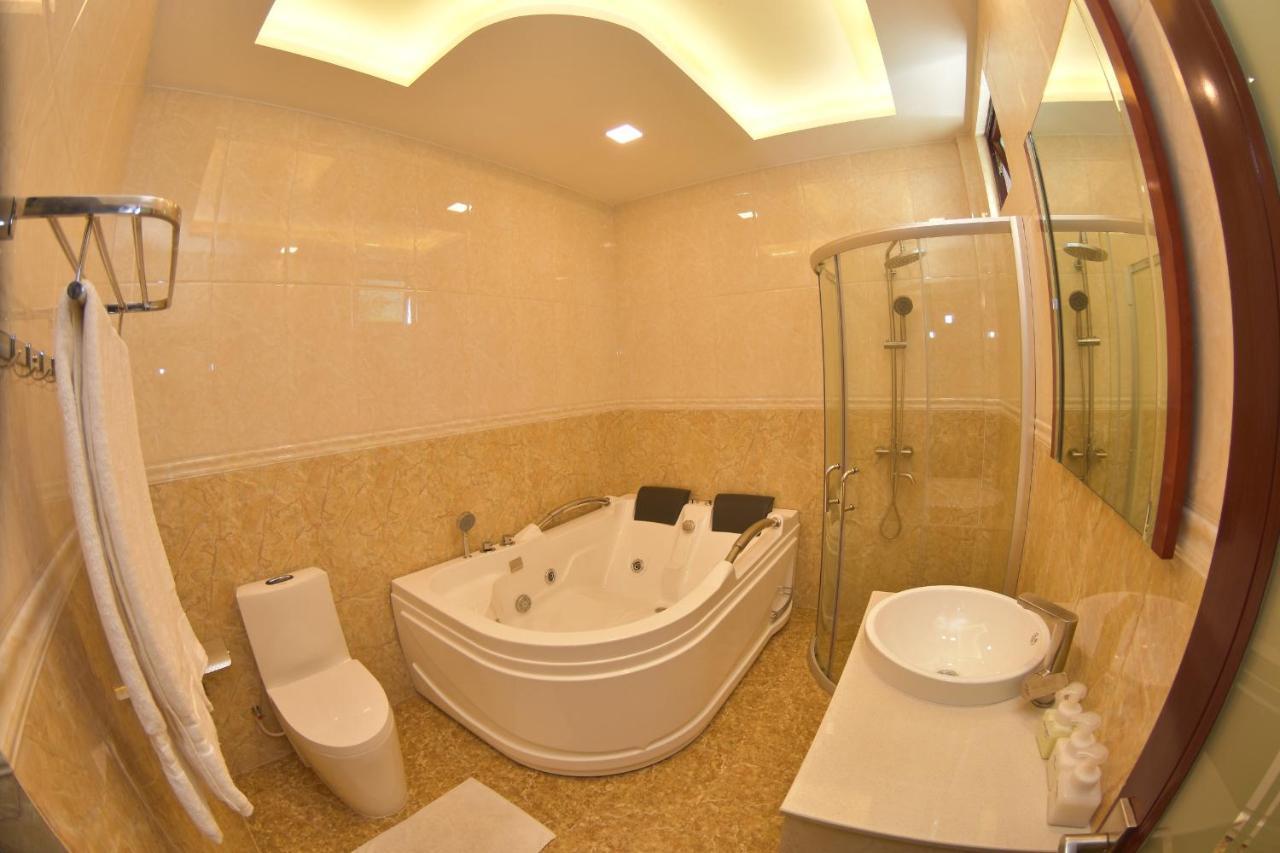 Calyx Grand Fuvahmulah Otel Dış mekan fotoğraf